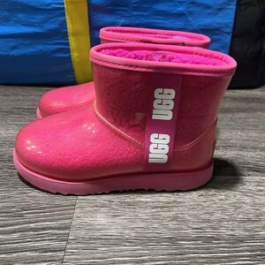 UGG Women's Classic Clear Mini Ii Fashion Boot Rock Rose 6 M